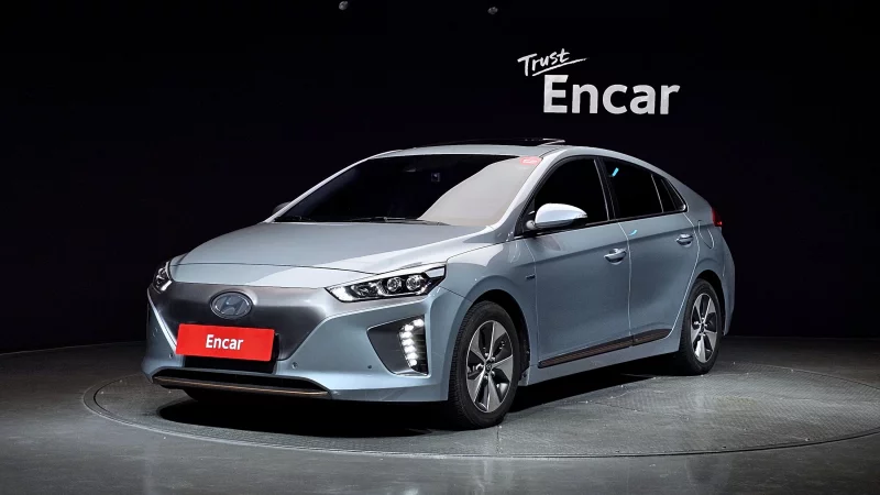 Hyundai Ioniq