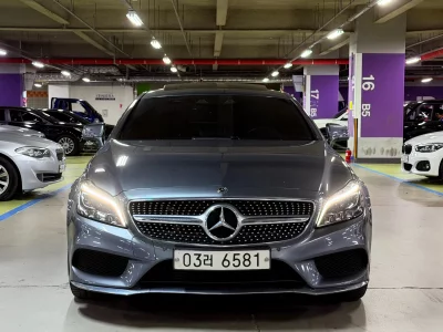 Mercedes-Benz CLS-Class