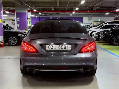Mercedes-Benz CLS-Class