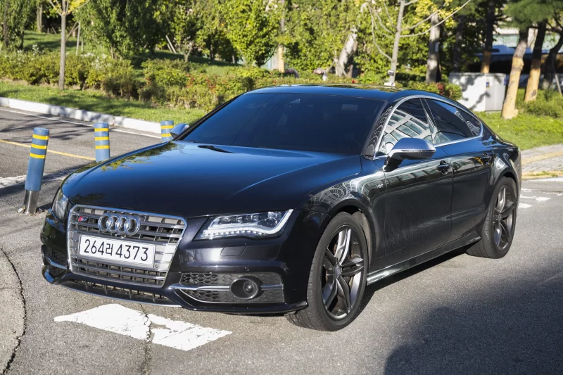 Audi S7