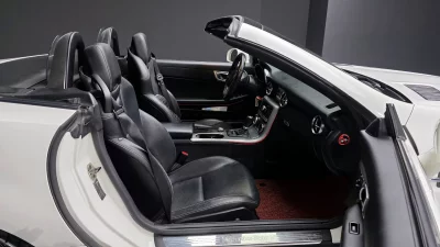 Mercedes-Benz SLK-Class