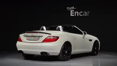 Mercedes-Benz SLK-Class