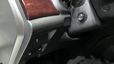 Infiniti Q70