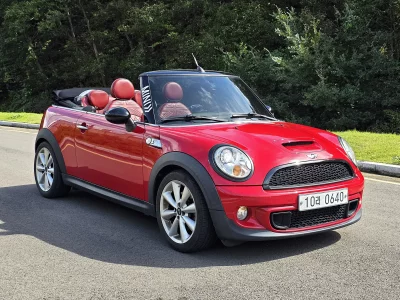 MINI Cooper Convertible