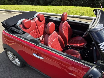 MINI Cooper Convertible