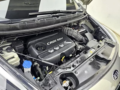 Kia Carens