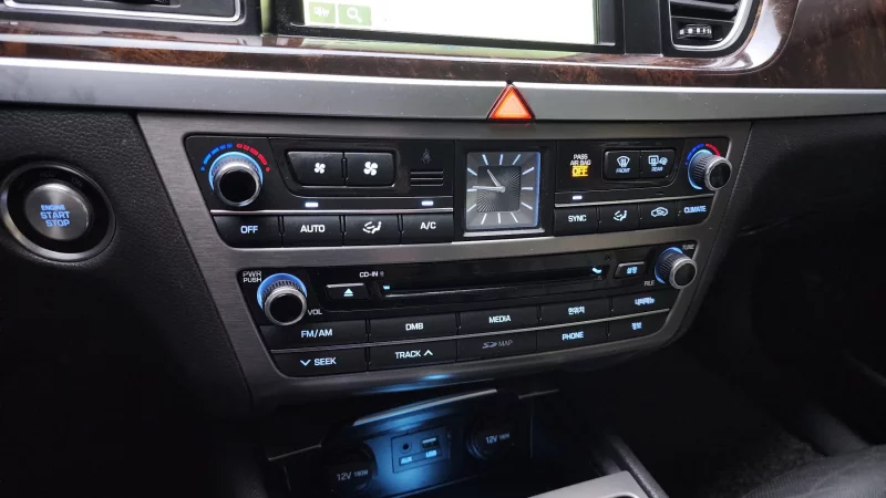 Hyundai Genesis