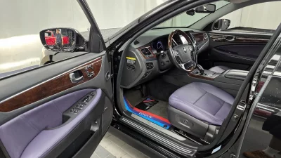 Hyundai Equus