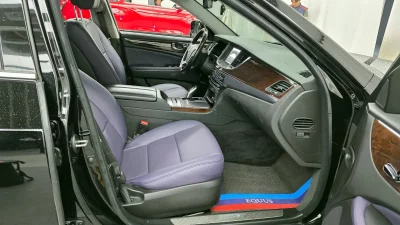 Hyundai Equus