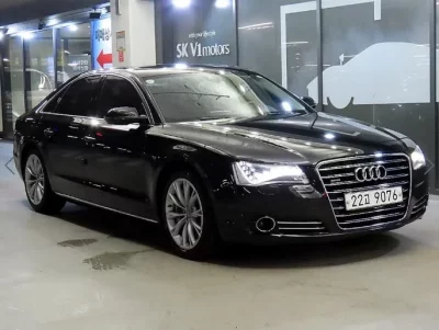 Audi A8