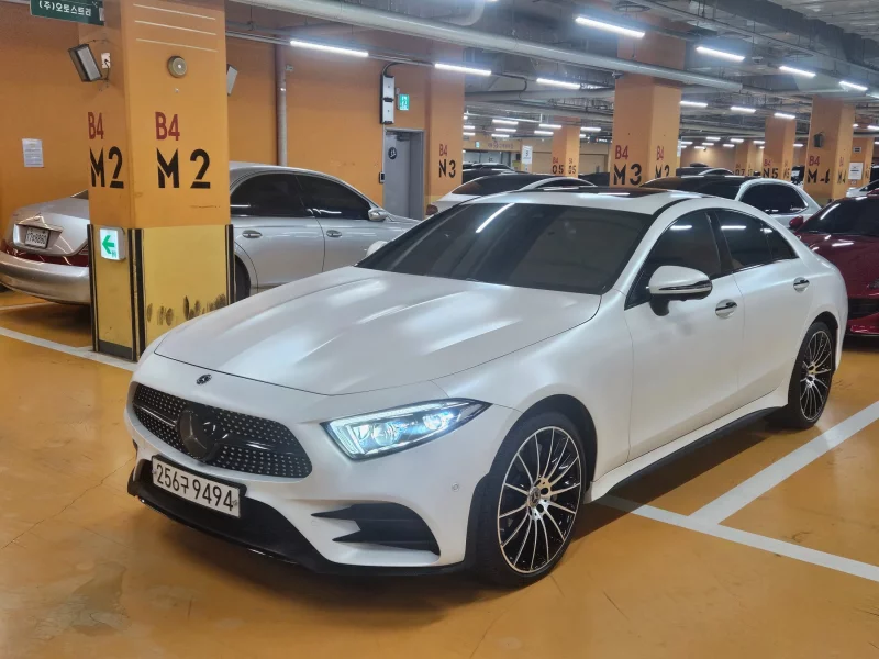 Mercedes-Benz CLS-Class