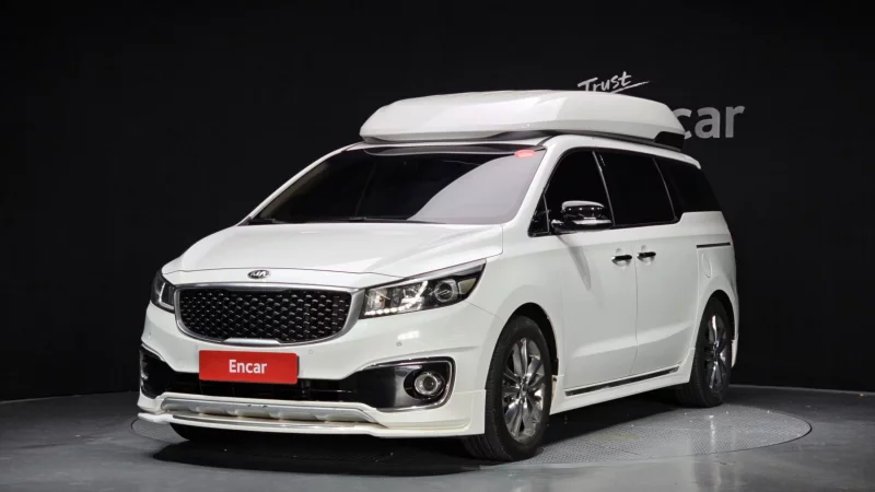 Kia Carnival