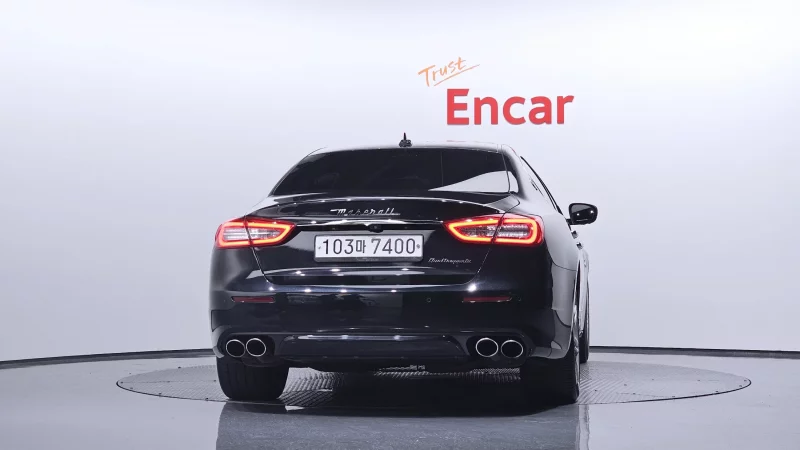 Maserati QUATTROPORTE