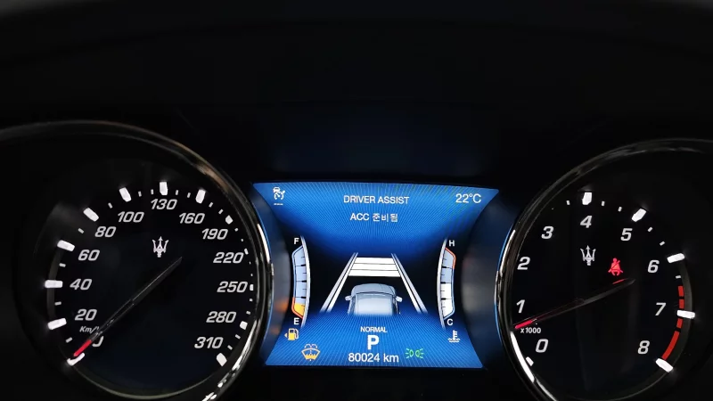 Maserati QUATTROPORTE