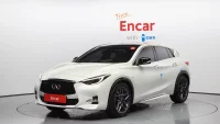 Infiniti Q30