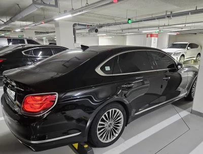 Kia K9