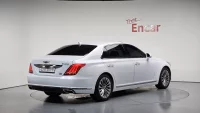 Genesis EQ900