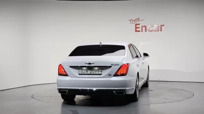 Genesis EQ900