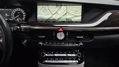Genesis EQ900