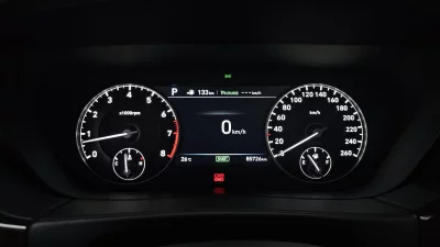 Genesis EQ900