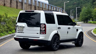 Land Rover DISCOVERY