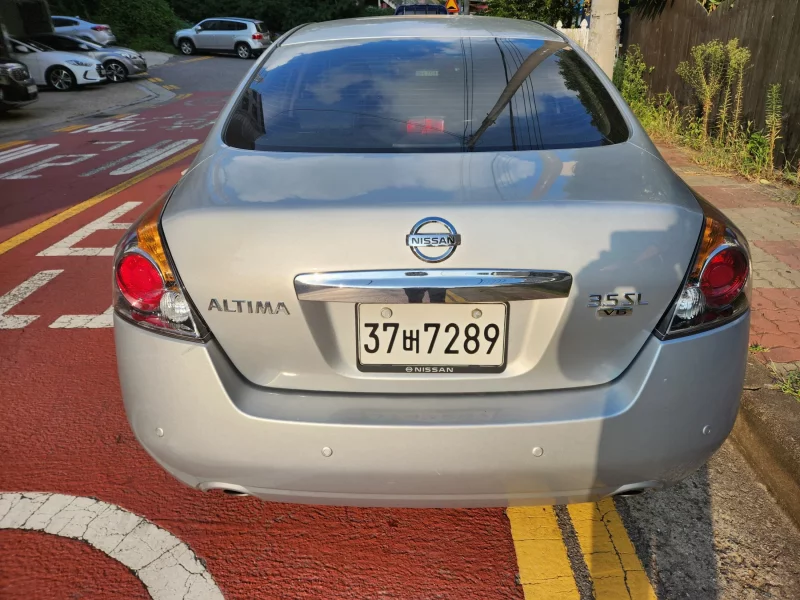 Nissan Altima