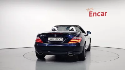 Mercedes-Benz SLK-Class