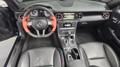 Mercedes-Benz SLK-Class