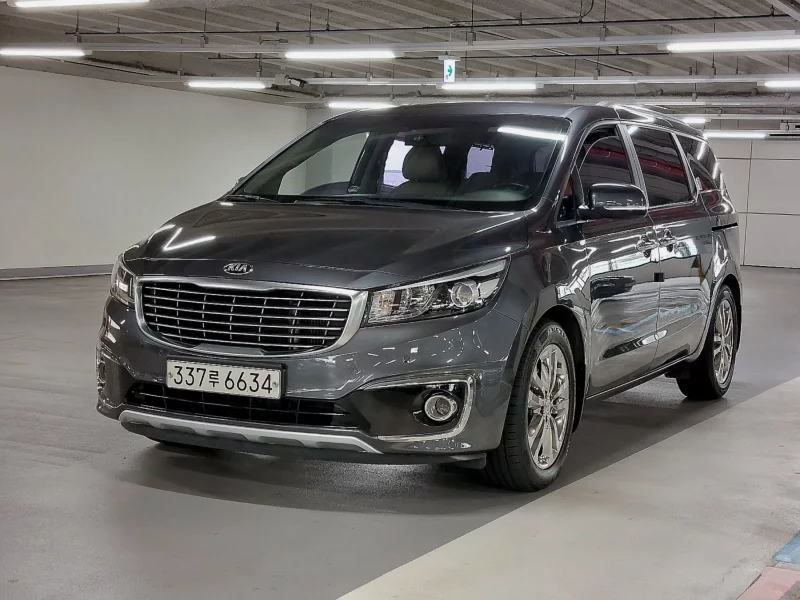 Kia Carnival