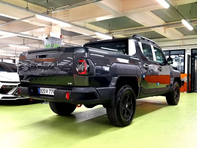 Kia Tasman