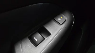 Daewoo 볼트 EUV