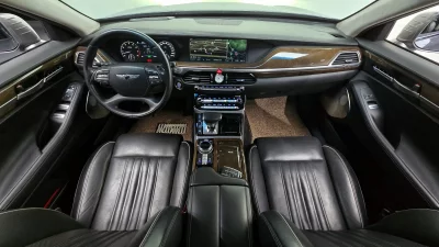 Genesis EQ900