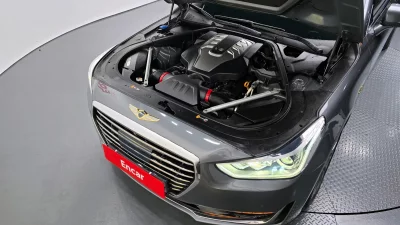Genesis EQ900