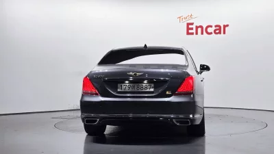 Genesis EQ900