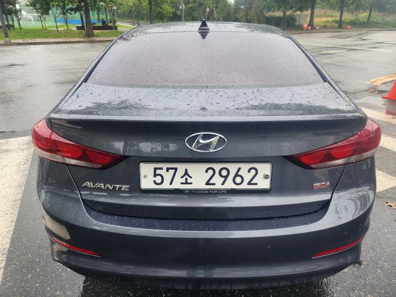 Hyundai AVANTE