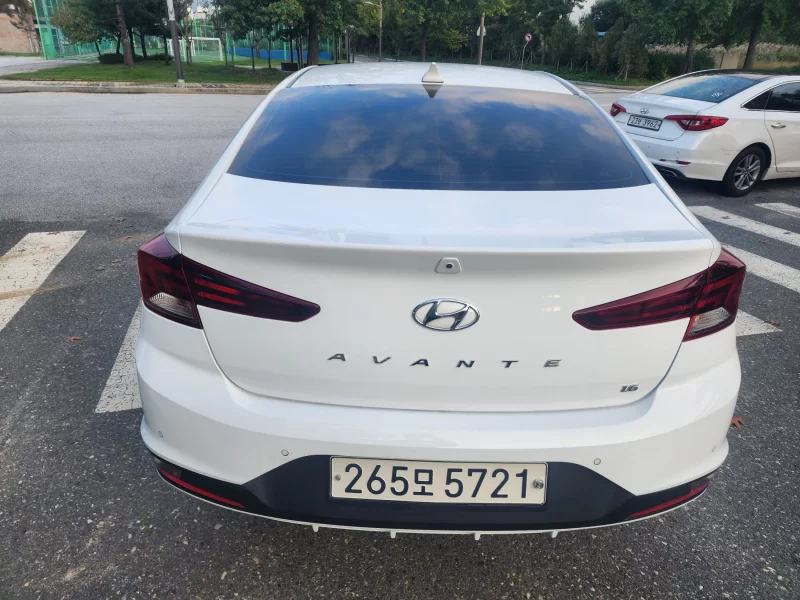 Hyundai AVANTE