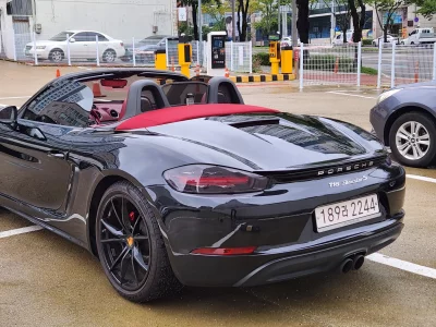 Porsche 718