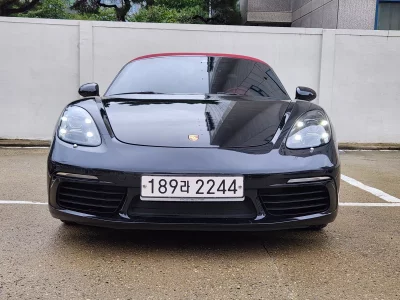 Porsche 718