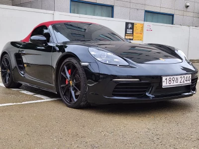 Porsche 718