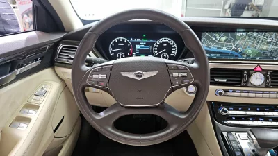 Genesis EQ900