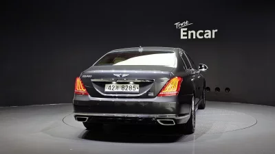Genesis EQ900