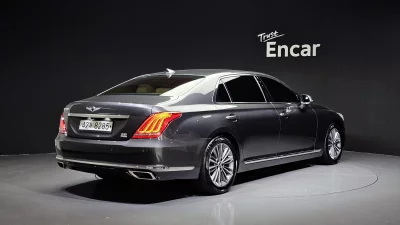 Genesis EQ900