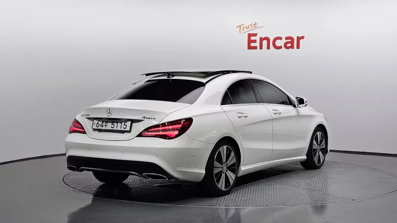 Mercedes-Benz CLA-Class