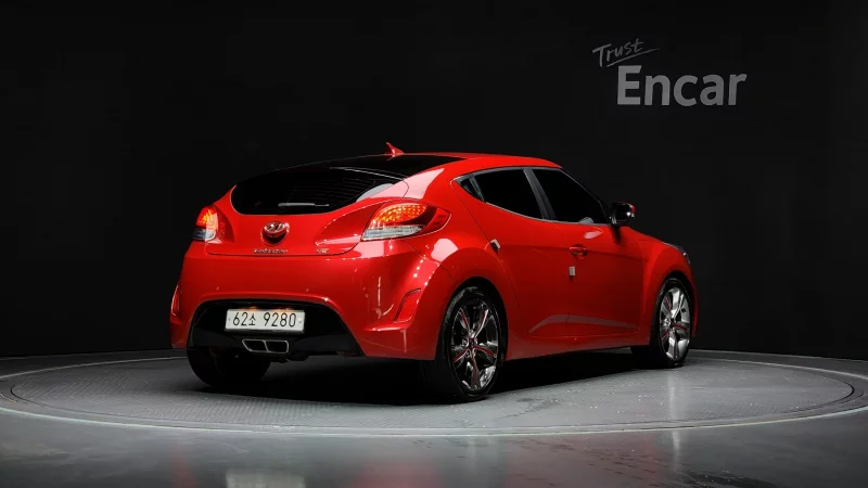 Hyundai Veloster
