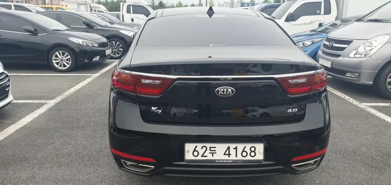 Kia K7