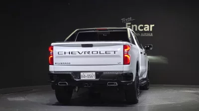 Chevrolet Silverado