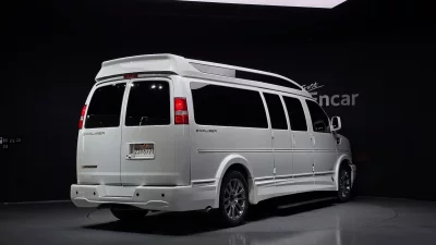 Chevrolet Express Van