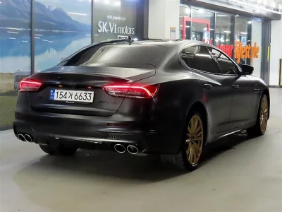 Maserati QUATTROPORTE