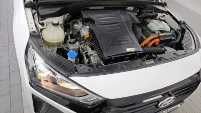 Hyundai Ioniq