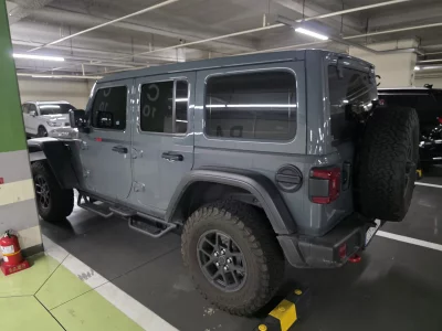 Jeep WRANGLER